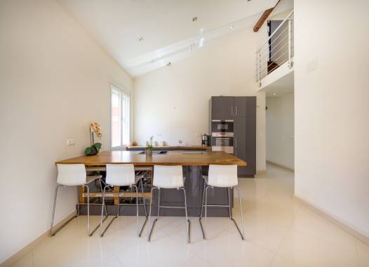 Apartament - Odsprzedaż - Alicante - CWG670