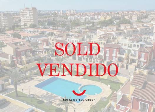 Apartament - Odsprzedaż - Torrevieja - CWG856