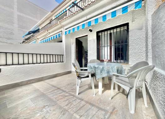 Apartament - Odsprzedaż - Torrevieja - Playa de los Locos