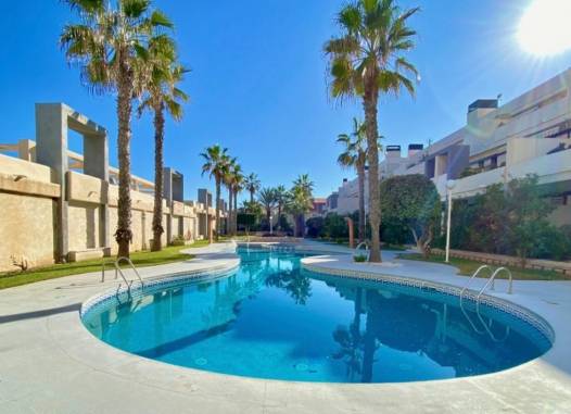Apartament - Odsprzedaż - Torrevieja - Torre La Mata