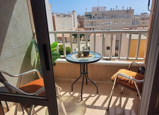 Apartament - Odsprzedaż - Torrevieja - Torrevieja