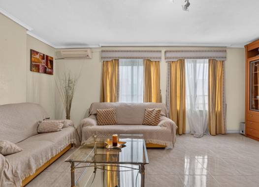 Apartament - Odsprzedaż - Torrevieja - Torrevieja