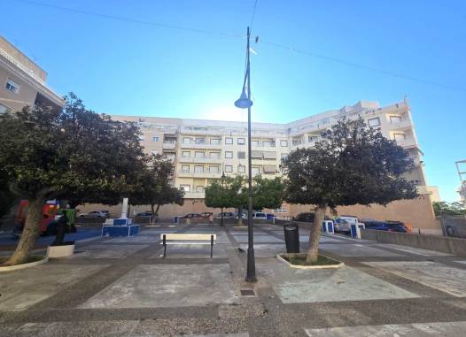 Apartamento - Venta - Torrevieja - Centro