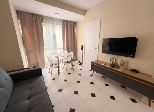 Apartamento - Venta - Torrevieja - Centro