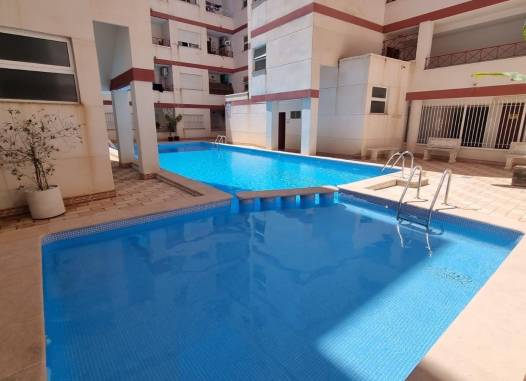 Apartamento - Venta - Torrevieja - MLSC7327263