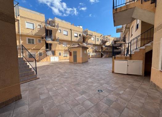 Apartamento - Venta - Torrevieja - Playa de los Locos