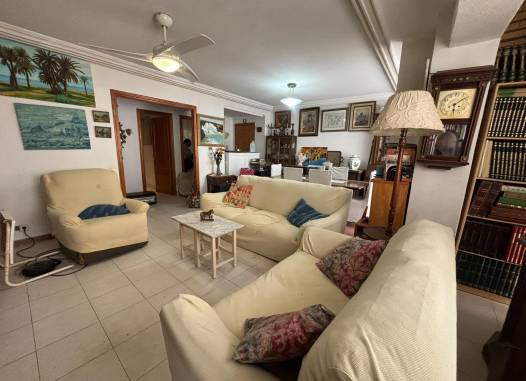 Apartamento - Venta - Torrevieja - Torrevieja