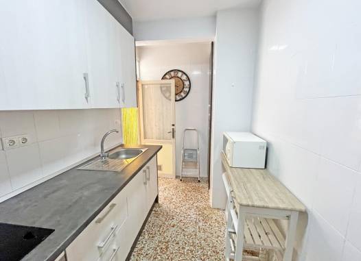 Апартаменты - Перепродажа - Guardamar del Segura - Centro