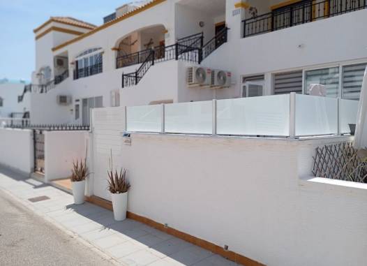 Апартаменты - Перепродажа - Jacarilla - Inland