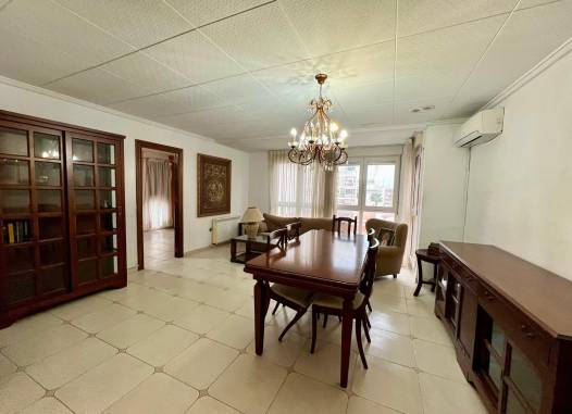 Апартаменты - Перепродажа - Torrevieja - Centro