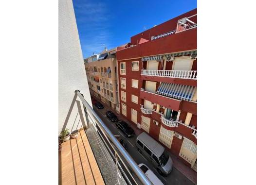Апартаменты - Перепродажа - Torrevieja - Centro