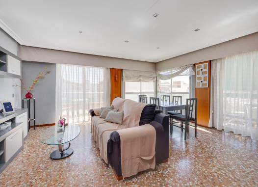 Апартаменты - Перепродажа - Torrevieja - Centro