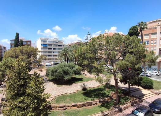 Апартаменты - Перепродажа - Torrevieja - Centro