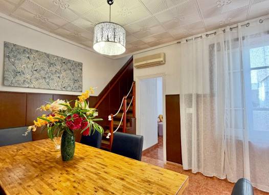 Апартаменты - Перепродажа - Torrevieja - Centro