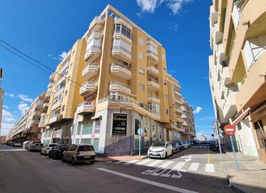 Апартаменты - Перепродажа - Torrevieja - Habaneras