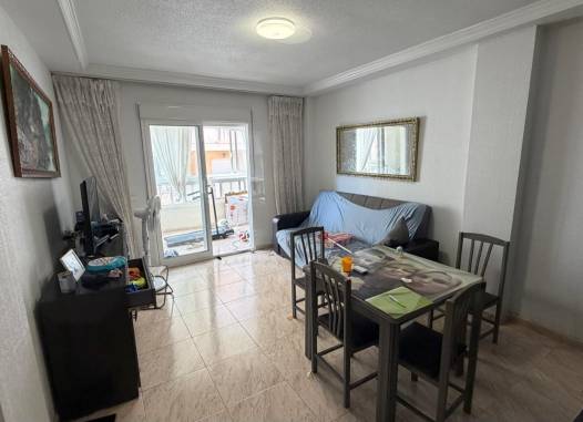 Апартаменты - Перепродажа - Torrevieja - Playa del Cura