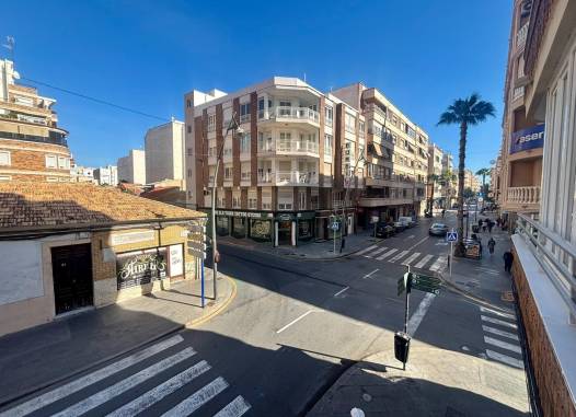 Апартаменты - Перепродажа - Torrevieja - Torrevieja