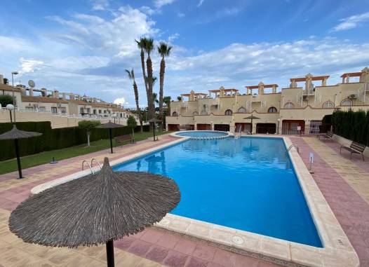 Апартаменты - Перепродажа - Villamartin - Costa Blanca