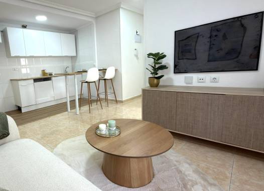 Apartment - Resale - Torrevieja - Centro