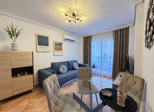 Apartment - Resale - Torrevieja - Parque de las Naciones