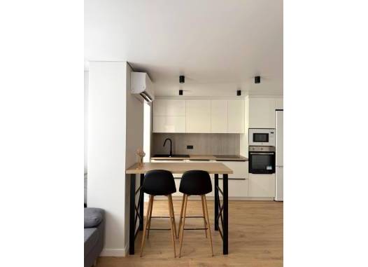 Apartment - Resale - Torrevieja - Paseo Maritimo