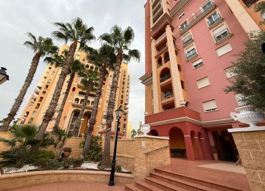 Apartment - Resale - Torrevieja - Playa de los Locos