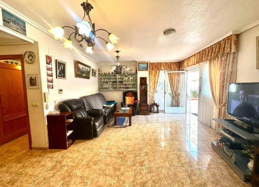 Apartment - Resale - Torrevieja - Playa del Cura
