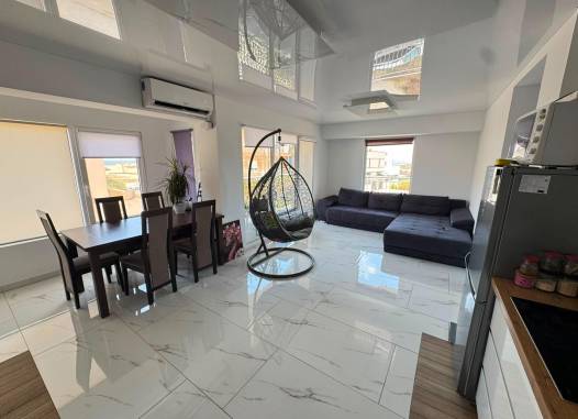Apartment - Resale - Torrevieja - Zona Los Frutales