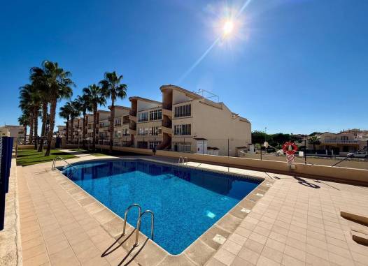 Appartement - Herverkoop  - Orihuela - Los Balcones Y Los Altos