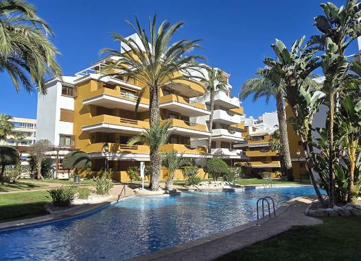 Appartement - Herverkoop  - Punta Prima - Costa Blanca