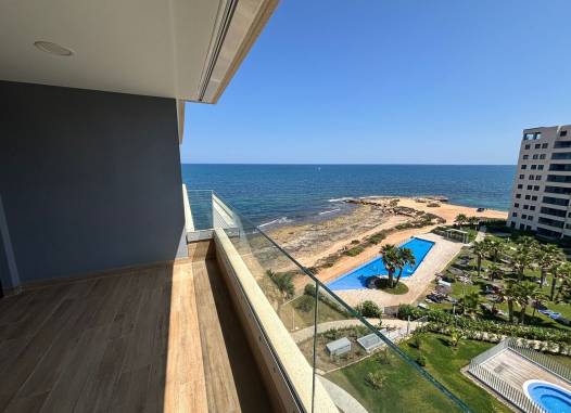 Appartement - Herverkoop  - Punta Prima - Orihuela Costa
