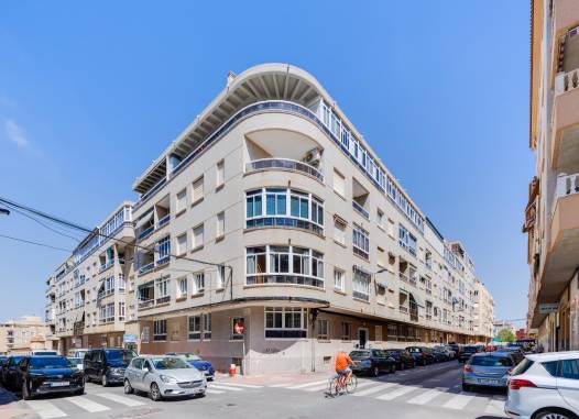 Appartement - Herverkoop  - Torrevieja - Antonio Machado