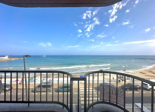 Appartement - Herverkoop  - Torrevieja - Centro