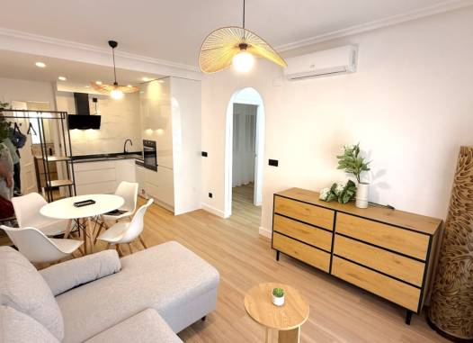 Appartement - Herverkoop  - Torrevieja - Costa Blanca