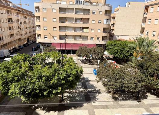 Appartement - Herverkoop  - Torrevieja - El Molino