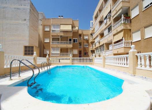 Appartement - Herverkoop  - Torrevieja - Playa del Cura