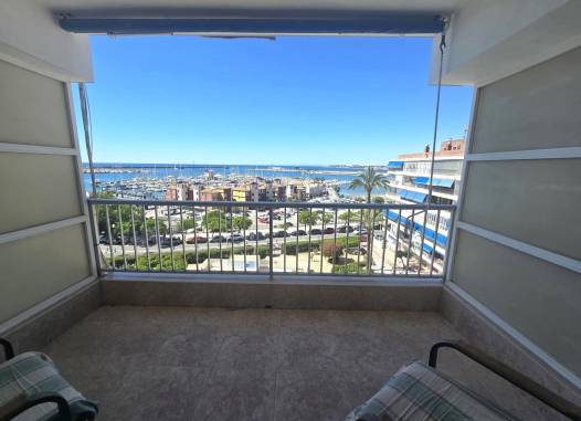 Appartement - Herverkoop  - Torrevieja - Puerto Deportivo Marina Salinas