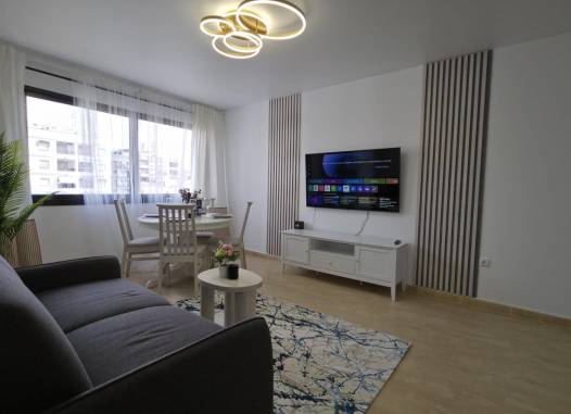 Appartement - Herverkoop  - Torrevieja - Torrevieja