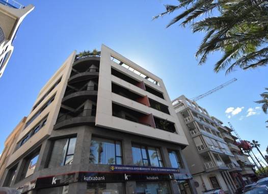 Appartement - Revente - Torrevieja - Centro - Muelle Pesquero
