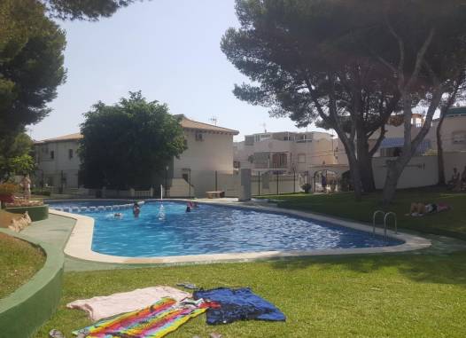 Bungalow - Odsprzedaż - Torrevieja - Lago Jardin