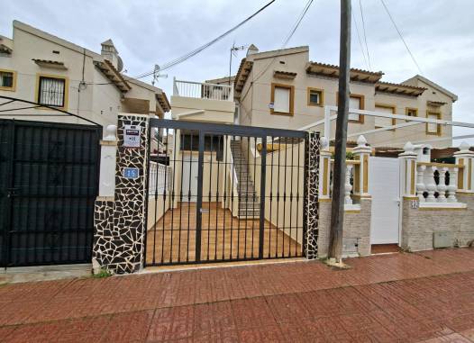 Bungalow - Venta - Orihuela Costa - Punta Prima