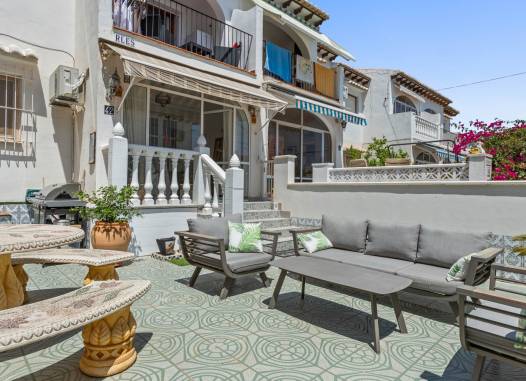 Bungalow - Venta - Torrevieja - Costa Blanca