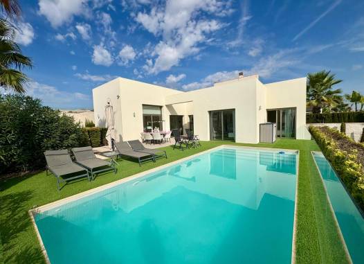 Chalet - Venta - Benijofar - Costa Blanca