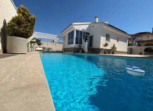 Chalet - Venta - Ciudad Quesada - Costa Blanca