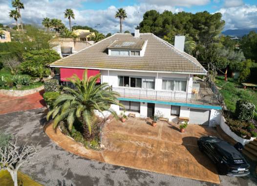 Chalet - Venta - Elda - Inland