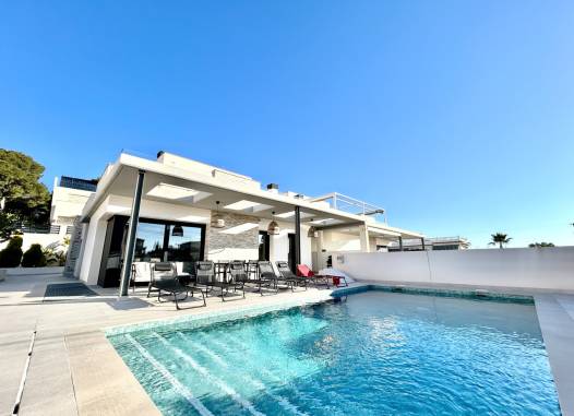 Chalet - Venta - Los Balcones - Costa Blanca