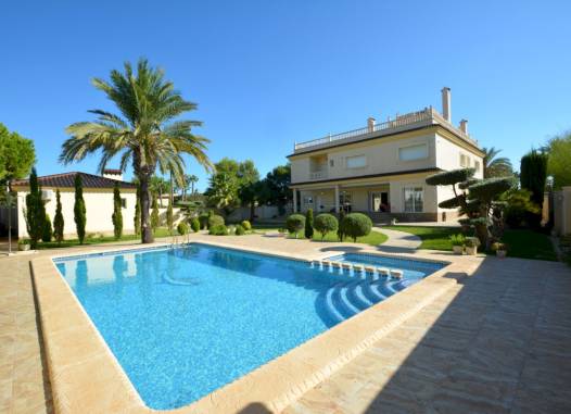 Chalet - Venta - Orihuela Costa - Costa Blanca