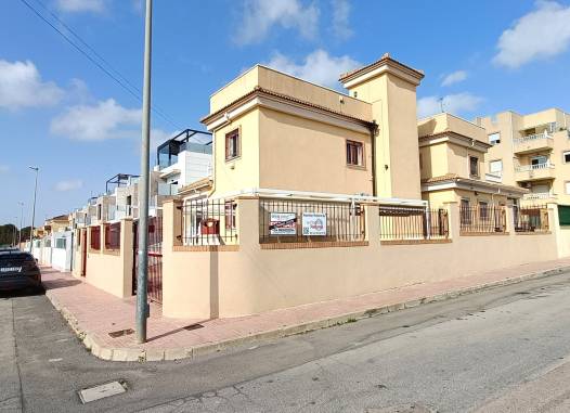Chalet - Venta - Orihuela Costa - Costa Blanca