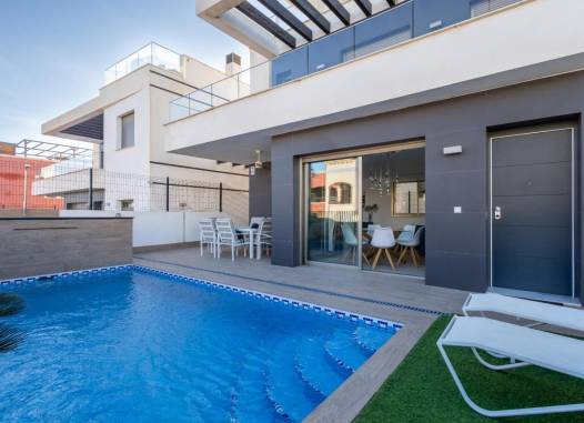 Chalet - Venta - Orihuela Costa - MLSC9035284