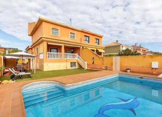 Chalet - Venta - Torrevieja - Aguas Nuevas